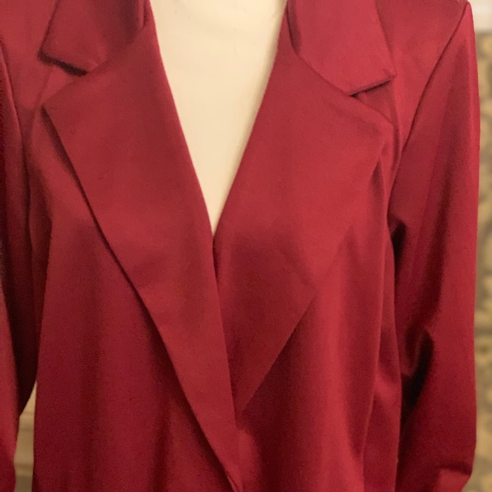 Avenue Burgundy Jacket- 18/20